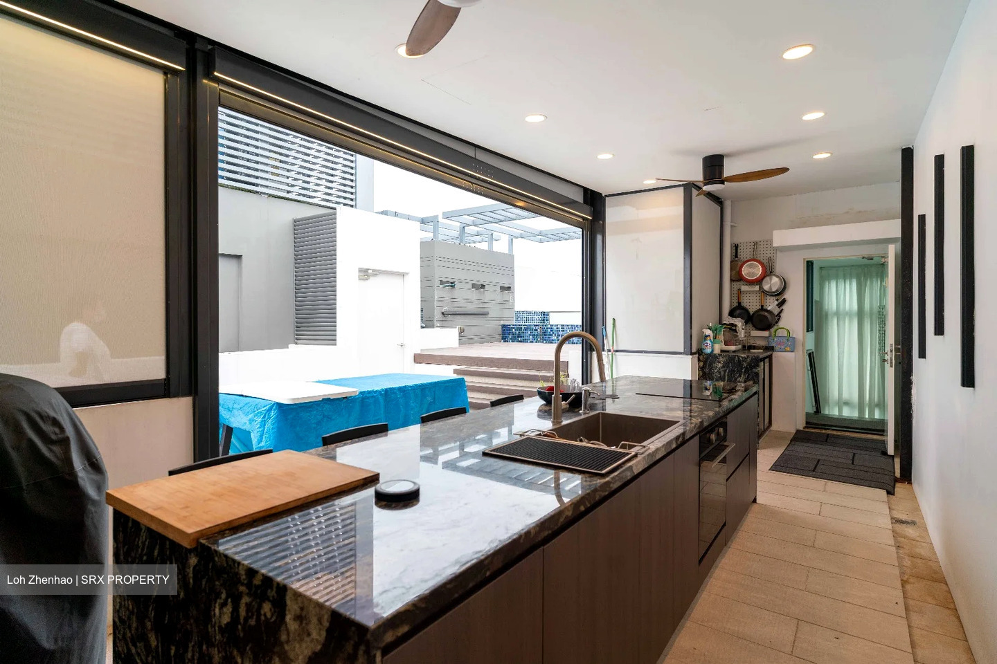 The Beverly (D21), Apartment #524550111